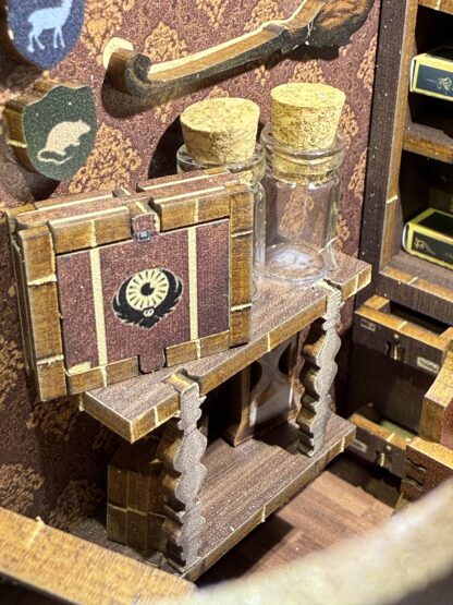 Magic Wand Miniatur Holz Regal – Bild 5